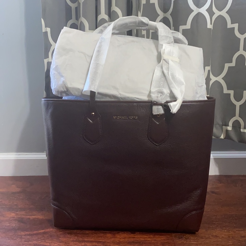 Michael Kors Large Tote - Barolo - Picture 4 of 5